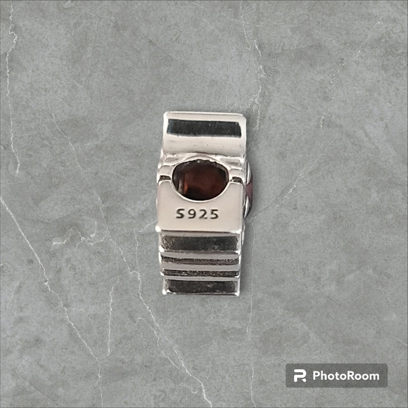 BOGO! Bundle to get the discount!! 925 Sterling Silver I Love Mom Cast Charm - Picture 3 of 3